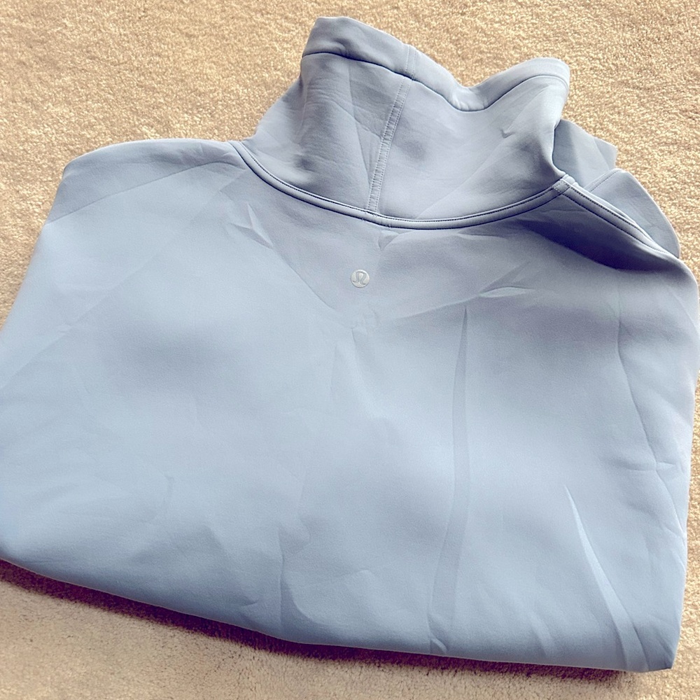 Women’s Lululemon sweatshirt - Picture 2 of 2